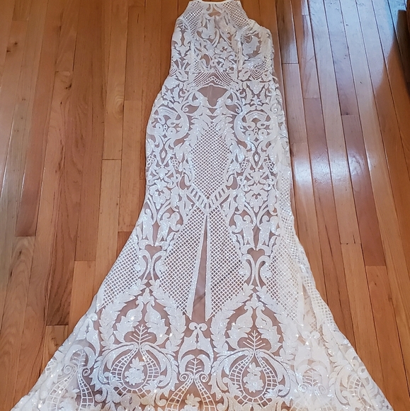 Gorgeous Maxi Dress Beaded Looks like Lace XL by XOXO - Picture 7 of 7